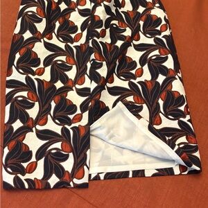 Ann Taylor Navy and Red Leaf Print Skirt